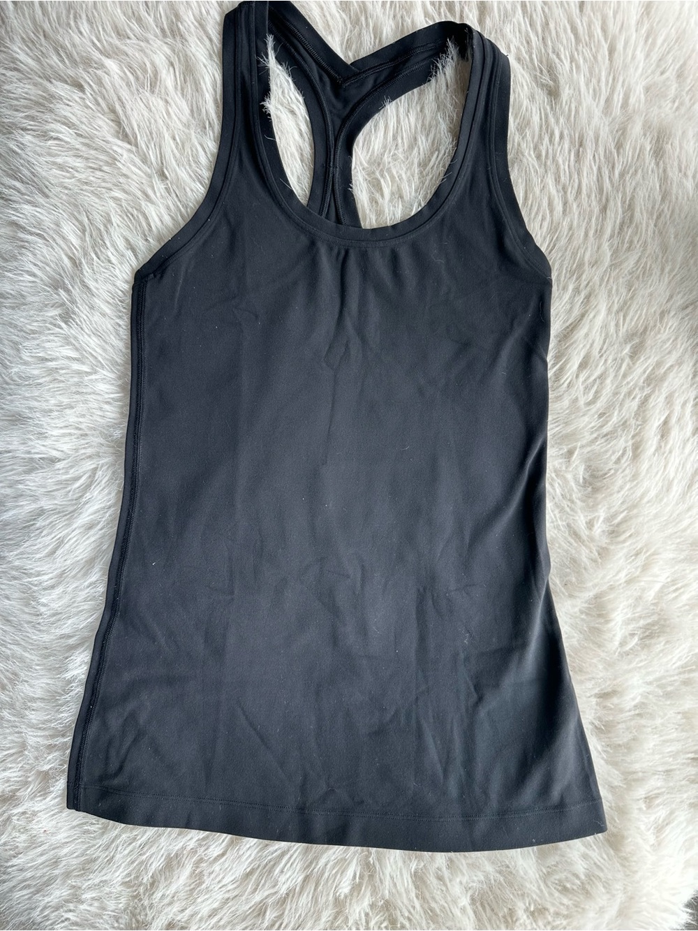 Lululemon Women’s Black tank top size 4